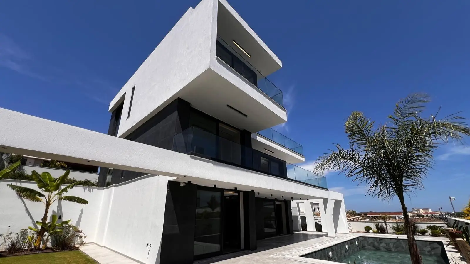 Real estate in Cesme